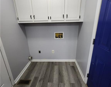 1644 Sweetgum Circle - Photo Thumbnail 13
