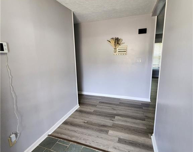 1644 Sweetgum Circle - Photo Thumbnail 6
