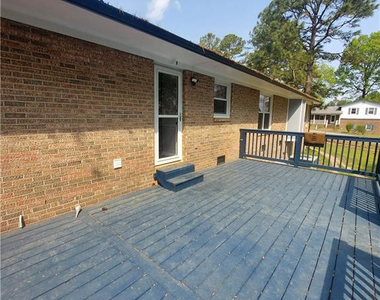 1644 Sweetgum Circle - Photo Thumbnail 16