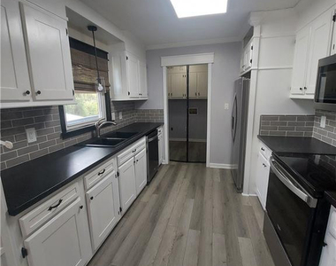 1644 Sweetgum Circle - Photo Thumbnail 1