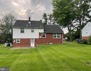 2621 Darby Drive - Photo Thumbnail 16