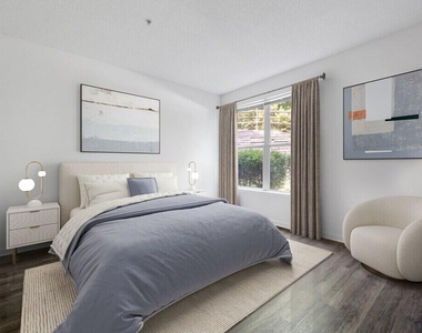 200 Edinborough Drive - Photo Thumbnail 20