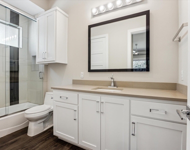 2604 Arion Cir - Photo Thumbnail 16