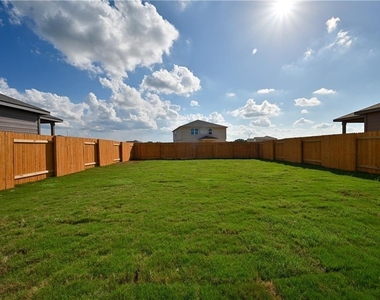 252 Mount Vernon Way - Photo Thumbnail 28