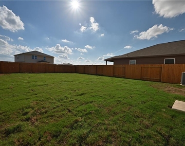 252 Mount Vernon Way - Photo Thumbnail 27