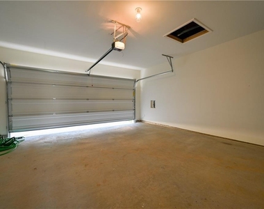252 Mount Vernon Way - Photo Thumbnail 26
