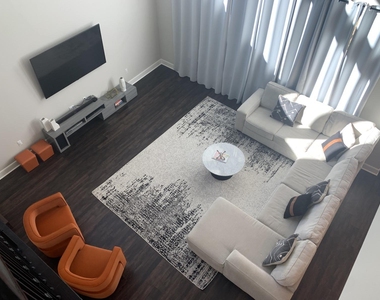 12504 Ayrshire Way - Photo Thumbnail 11