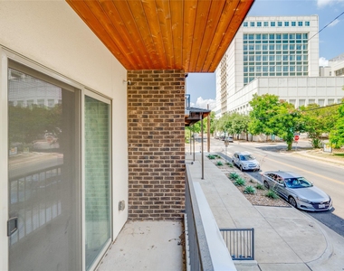 908 Nueces St - Photo Thumbnail 27