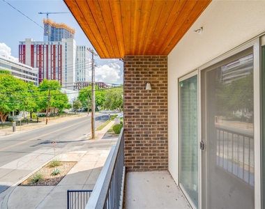 908 Nueces St - Photo Thumbnail 28