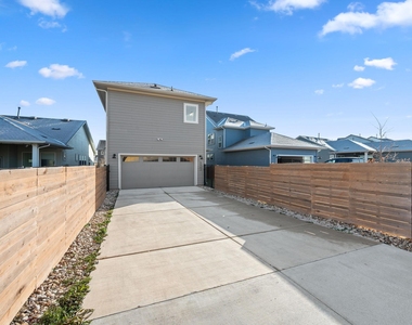 5902 Rangeland Rd - Photo Thumbnail 33
