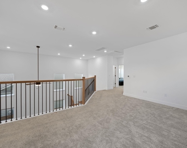 5902 Rangeland Rd - Photo Thumbnail 16
