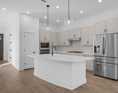 5902 Rangeland Rd - Photo Thumbnail 8