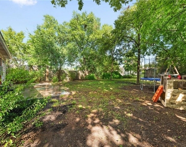 7815 Hardy Dr - Photo Thumbnail 19