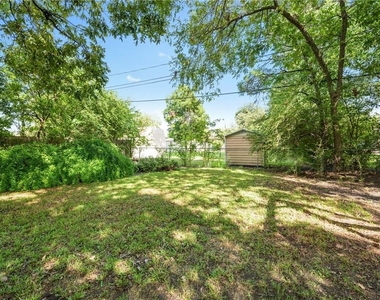 7815 Hardy Dr - Photo Thumbnail 18