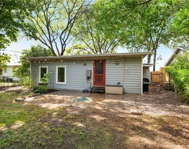 7815 Hardy Dr - Photo Thumbnail 17