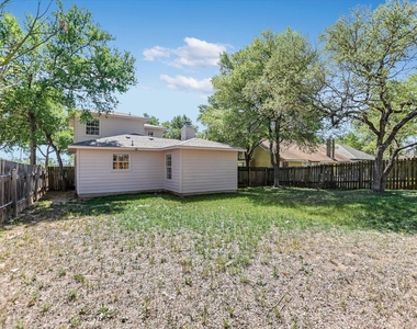 101 S Mockingbird Cir - Photo Thumbnail 16