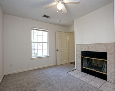 101 S Mockingbird Cir - Photo Thumbnail 14