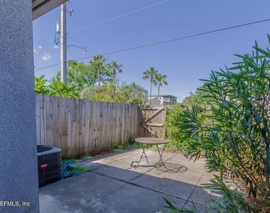 360 14th Avenue S - Photo Thumbnail 24