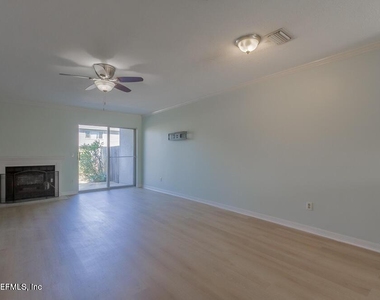 360 14th Avenue S - Photo Thumbnail 13