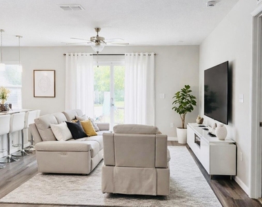 14416 Gossett Street - Photo Thumbnail 2