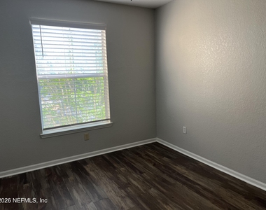 8539 Gate Parkway W - Photo Thumbnail 15