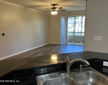 8539 Gate Parkway W - Photo Thumbnail 7