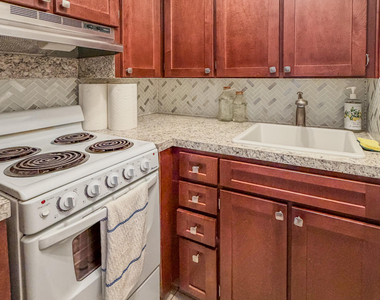 2960 Remington Street - Photo Thumbnail 3