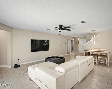 4948 Big Pine Drive - Photo Thumbnail 14