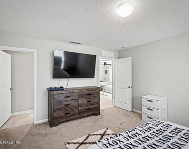 4948 Big Pine Drive - Photo Thumbnail 24