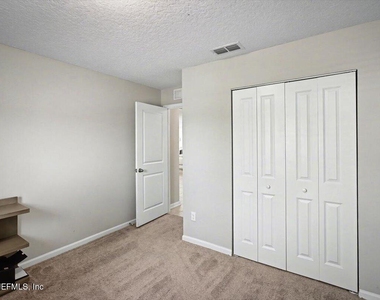4948 Big Pine Drive - Photo Thumbnail 7
