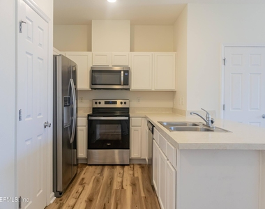 7901 Merchants Way - Photo Thumbnail 1