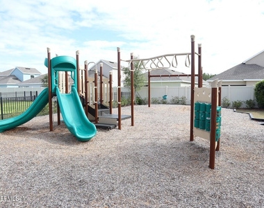 7901 Merchants Way - Photo Thumbnail 10