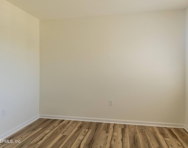 7901 Merchants Way - Photo Thumbnail 8