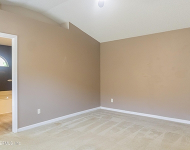 2034 Belhaven Drive - Photo Thumbnail 7