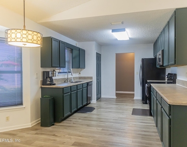 2034 Belhaven Drive - Photo Thumbnail 1