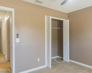 2034 Belhaven Drive - Photo Thumbnail 11