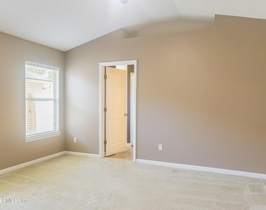 2034 Belhaven Drive - Photo Thumbnail 6