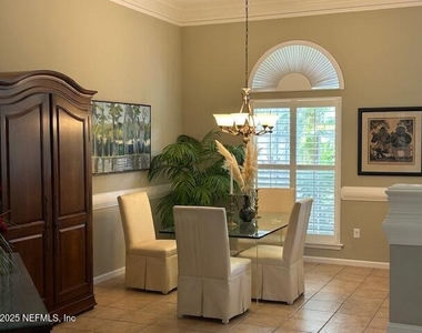 233 Marshside Drive - Photo Thumbnail 9