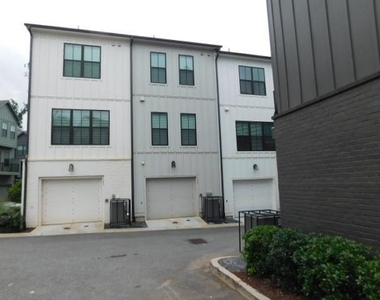 139 Pacer Place - Photo Thumbnail 28