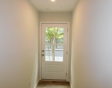 139 Pacer Place - Photo Thumbnail 3