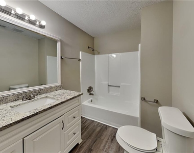 4956 W Ridge Drive - Photo Thumbnail 13