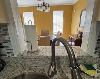 2578 Shadowbrook Drive - Photo Thumbnail 15