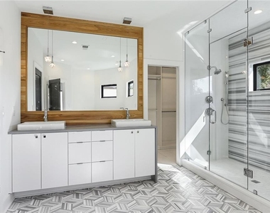 2985 Lookout Place Ne - Photo Thumbnail 23
