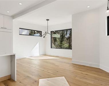 2985 Lookout Place Ne - Photo Thumbnail 13
