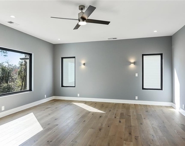 2985 Lookout Place Ne - Photo Thumbnail 21