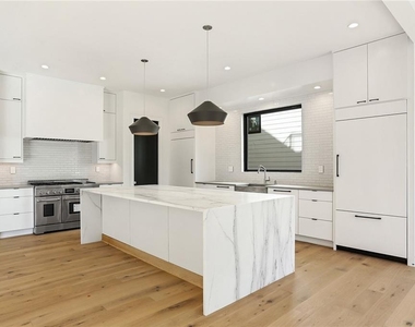 2985 Lookout Place Ne - Photo Thumbnail 19