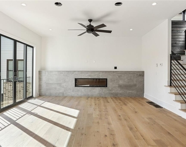 2985 Lookout Place Ne - Photo Thumbnail 8