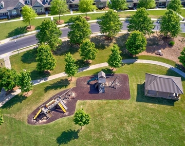 114 Cherokee Drive S - Photo Thumbnail 59