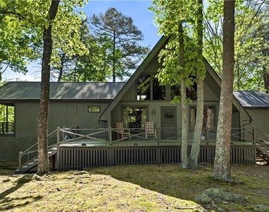 114 Cherokee Drive S - Photo Thumbnail 1
