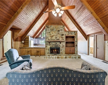 114 Cherokee Drive S - Photo Thumbnail 8